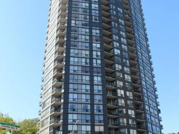 150 Charlton Ave E #1507, Hamilton, ON L8N 3X3