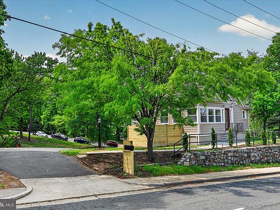 5th image of 4448 W Braddock Rd