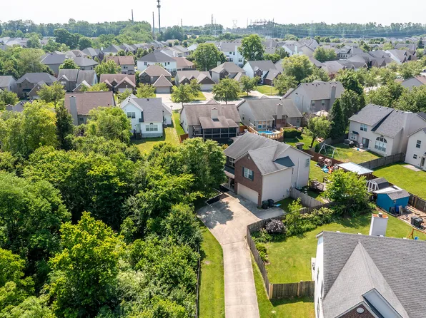 701 Sprucewood Dr, Lexington, KY 40514