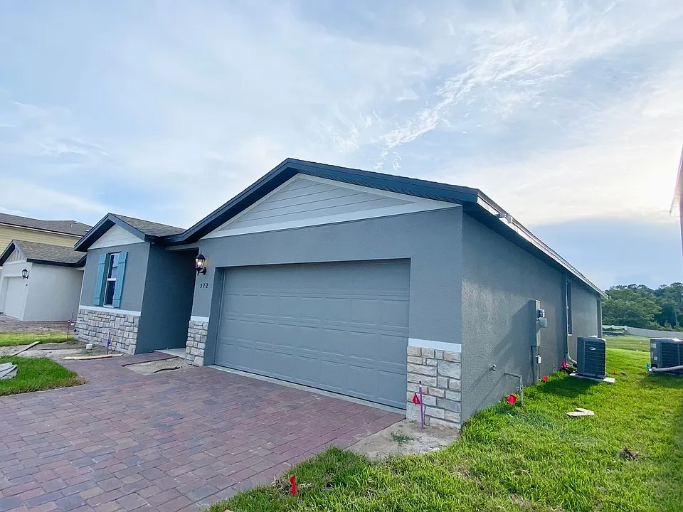 572 Sun Warbler Way