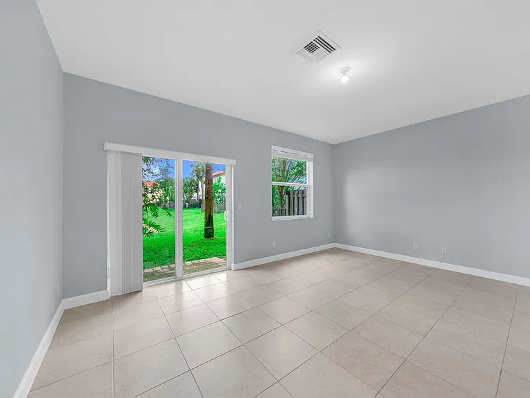 5271 Ashley River Rd — Photo 20
