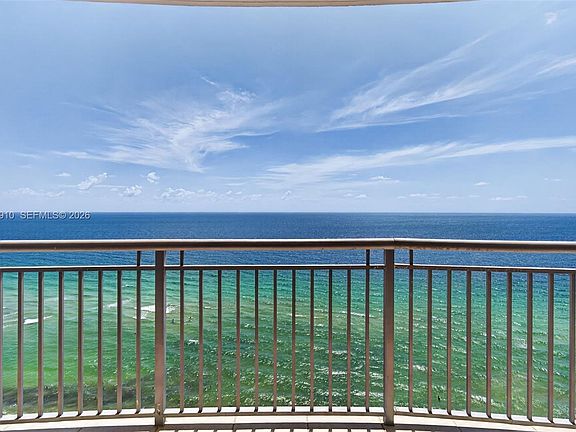 3rd image of 17375 Collins Ave #2101