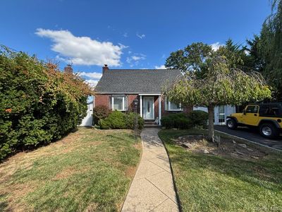 279 Semton Boulevard, Franklin Square, NY, 11010