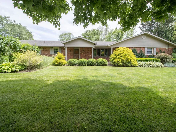 512 N Fir Tree Dr, Muncie, IN 47304