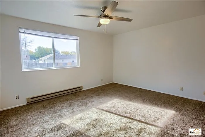 870 N Jackson Ave #8 — Photo 19