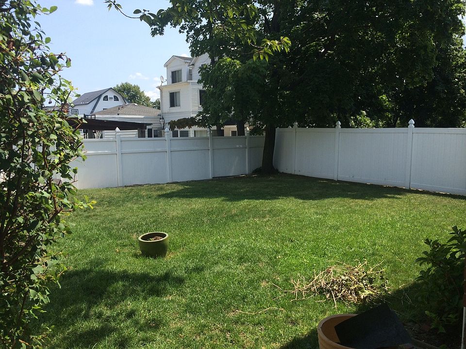 1st image of 8781 191st St