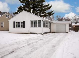 1610 Pierce Ave, Rockford, IL 61103