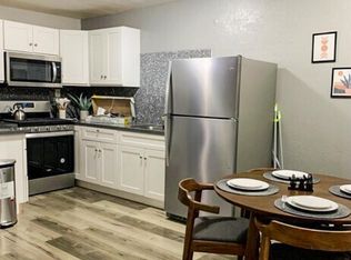 928 N Lacy St, Santa Ana, CA 92701