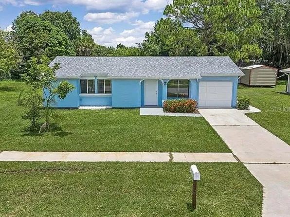 5664 Kenwood Dr, North Port, FL 34287