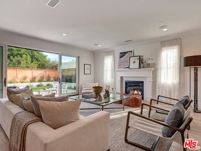 6433 W 82nd St, Los Angeles, CA, 90045