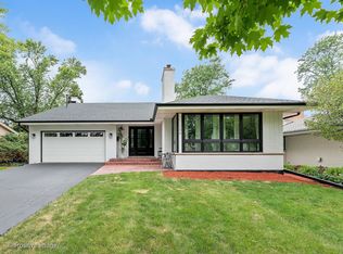 266 Stonegate Rd, Clarendon Hills, IL 60514