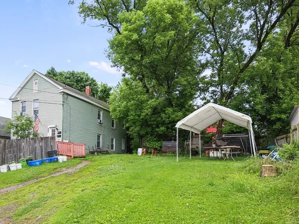 138 Robbins Ave, Pittsfield, MA 01201