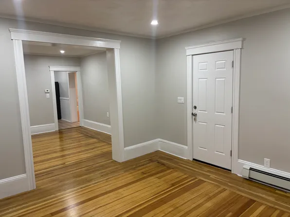 104 Canton St #3, Providence, RI 02908