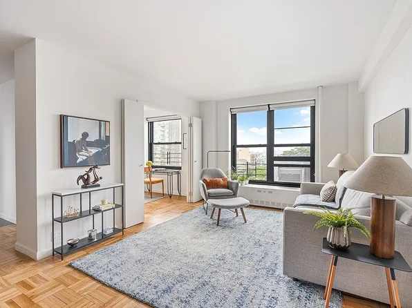193 Clinton Ave APT 9D, Brooklyn, NY 11205