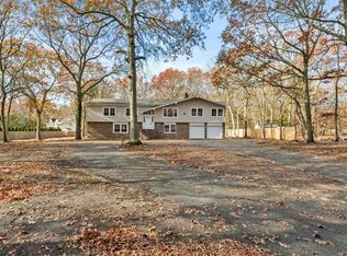 (Undisclosed Address), Holtsville, NY 11742