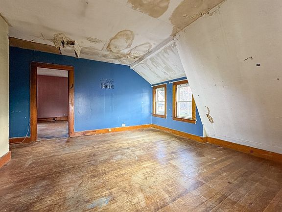 5th image of 53 Miller St