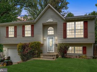 205 Harlem Ln, Catonsville, MD 21228