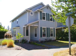 7802 Ingram Ln SE, Snoqualmie, WA 98065