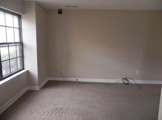 1572 N Lakewood Dr, Columbia, MO 65202