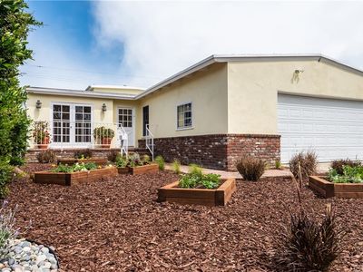 7437 W 82nd St, Los Angeles, CA, 90045