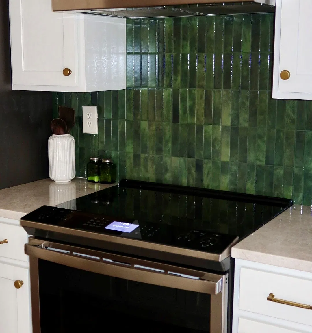 2 bed, 926 sqft, $2,800 — Photo 2