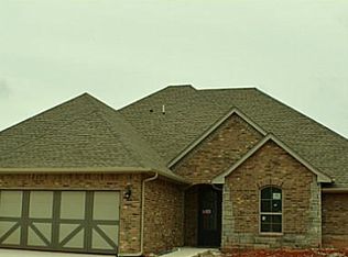 19505 Rambling Creek Dr, Edmond, OK 73012