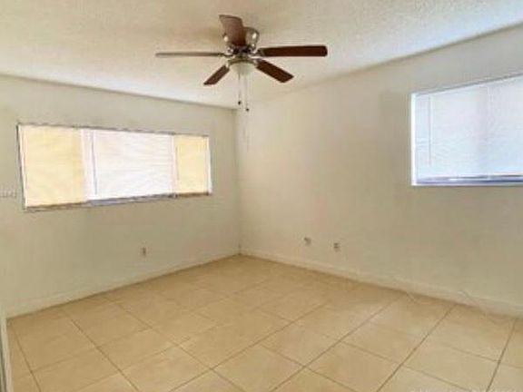 4th image of 9982 N Belfort Cir #112