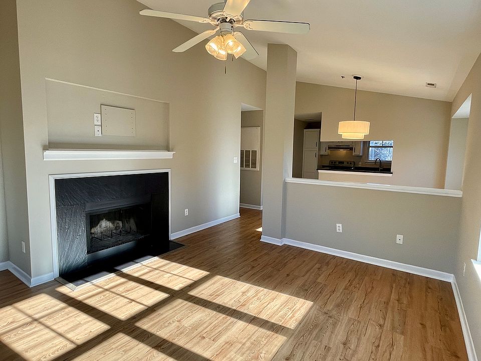 Living Room with vaulted ceilings