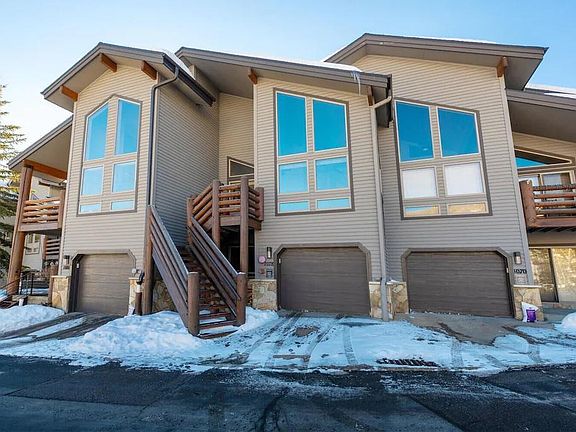 3rd image of 1078 Stonebridge Cir