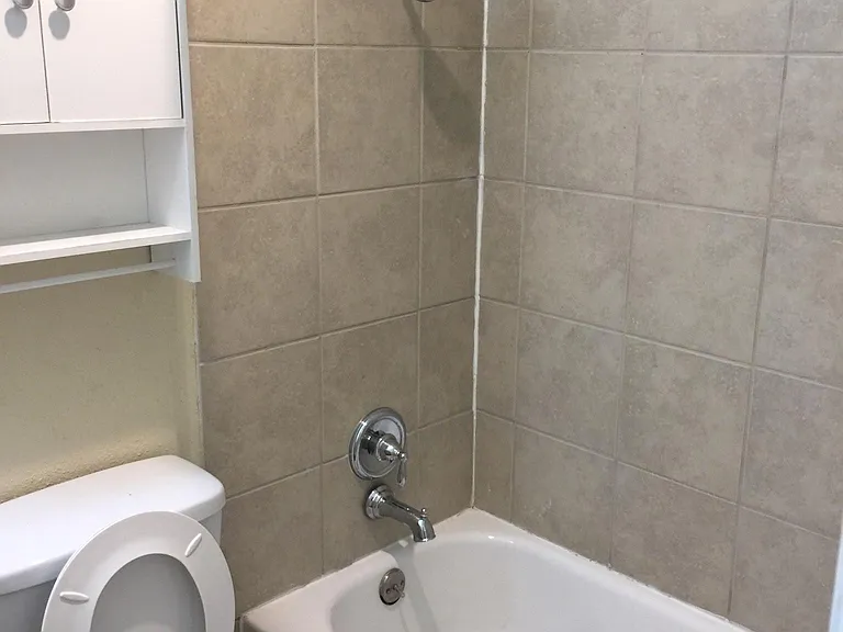 216 Gamblewood — Photo 21