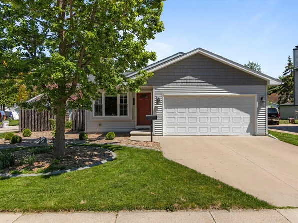 1242 Liberty St, Oshkosh, WI 54901