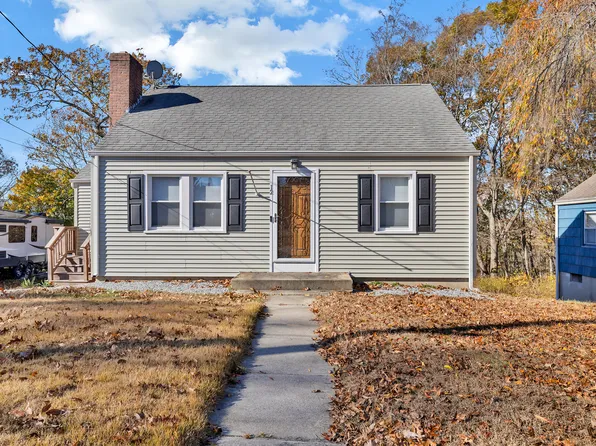 12 Stone Street, Waterford, CT 06385