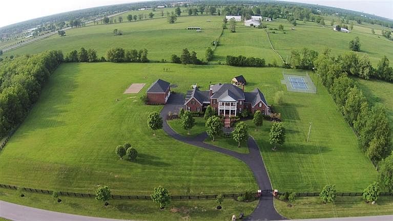 1st image of 505 Burr Oak Dr