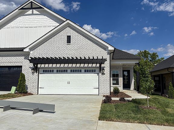 2nd image of 2015 Horseshoe Cir Lot 222V