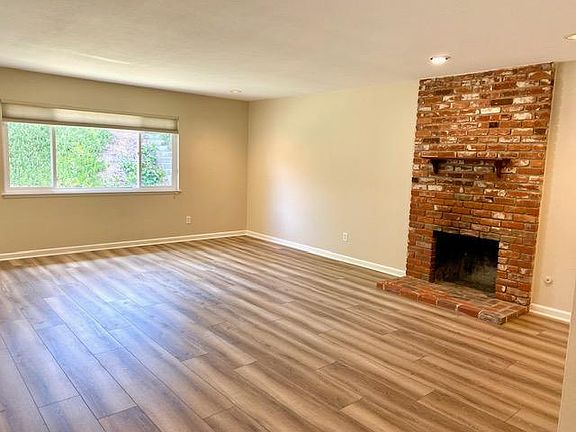 4th image of 4335 Barrows St