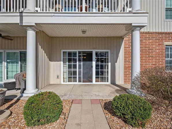 1507 S Old Highway 94 APT 203, Saint Charles, MO 63303