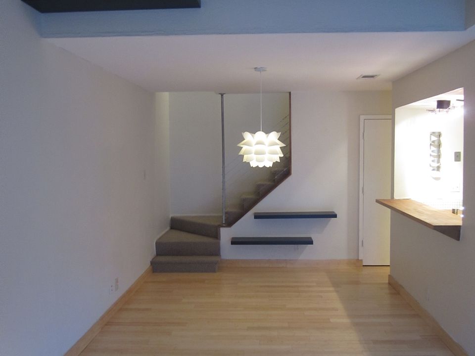 1st image of 5200 Martel Ave APT 3M