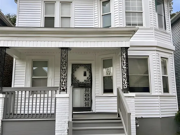 5733 Fischer St, Detroit, MI 48213