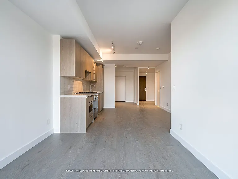 160 Kingsway Cres #509 — Photo 7