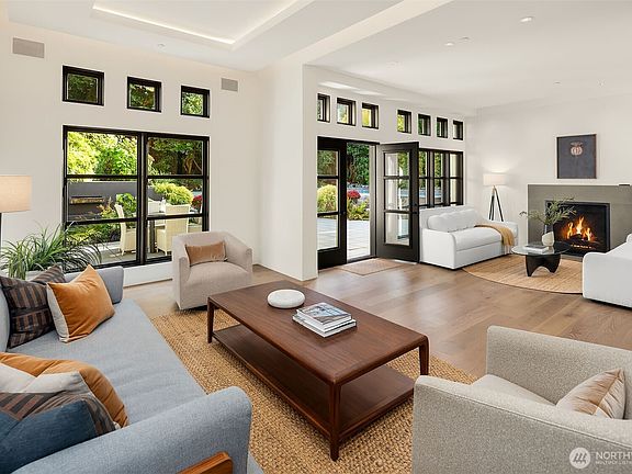 4th image of 8457 NE 7th Street