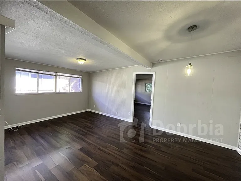6339 Kimberly Ln — Photo 4