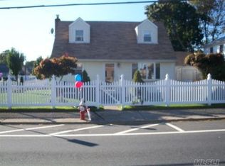 237 Stewart Ave, Bethpage, NY 11714