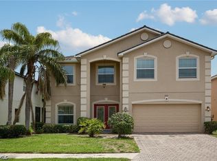 2059 Willow Branch Dr, Cape Coral, FL 33991