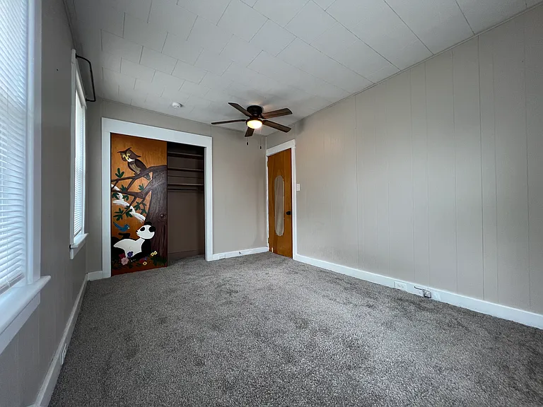 136 Sanders Rd — Photo 21