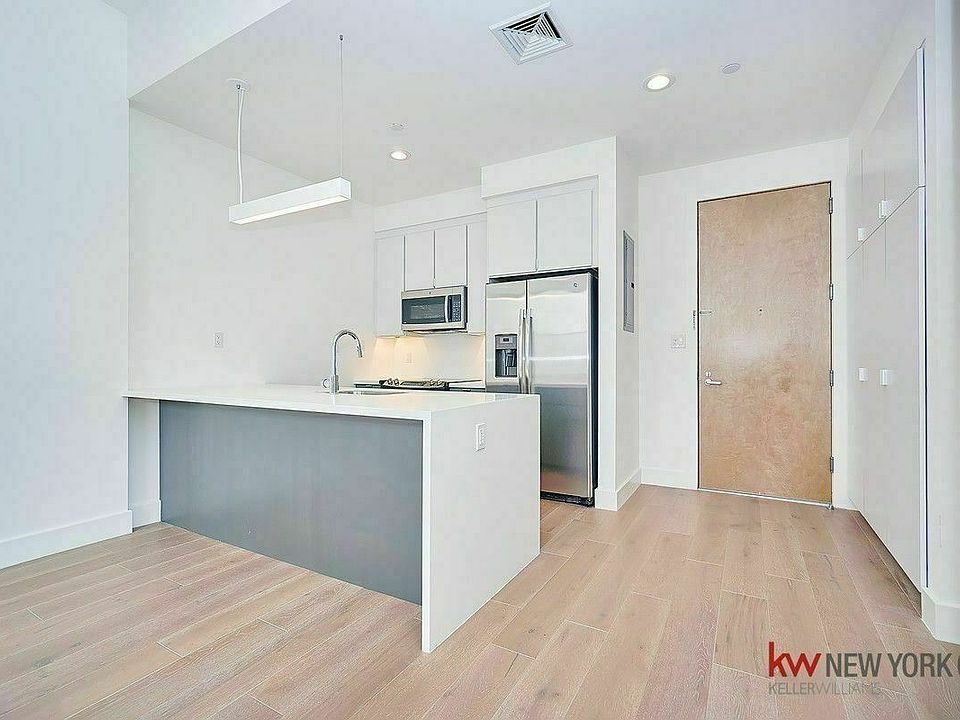 1st image of 271 W 125th St #303A