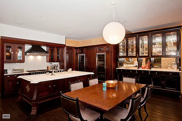 Sold by Brown Harris Stevens | media 26