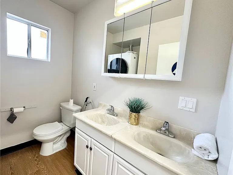6220 Etiwanda Ave — Photo 7