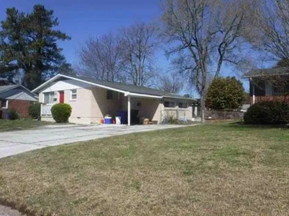 906 Darren Dr, Portsmouth, VA 23701