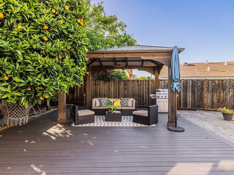 3766 Pinewood Pl — Photo 34
