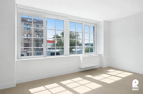 Rented by REZI | media 49